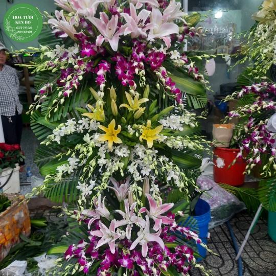Hoa chia buồn mẫu 15