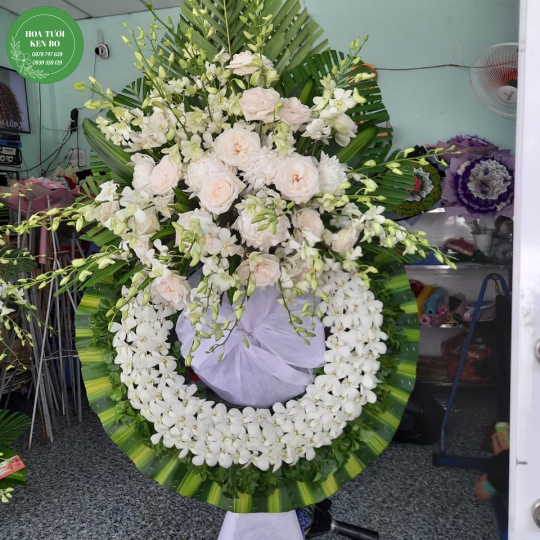 Hoa chia buồn mẫu 23