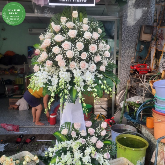 Hoa chia buồn mẫu 35