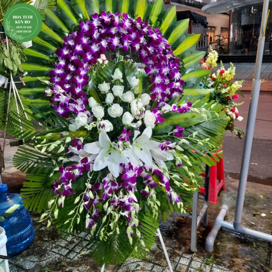 Hoa chia buồn mẫu 3