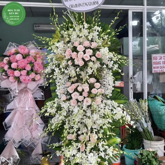 Hoa chia buồn mẫu 53