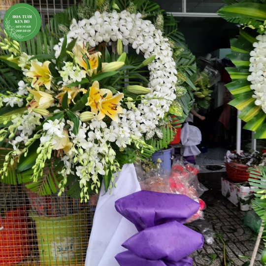Hoa chia buồn mẫu 21