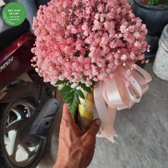 Hoa cầm tay mẫu 2