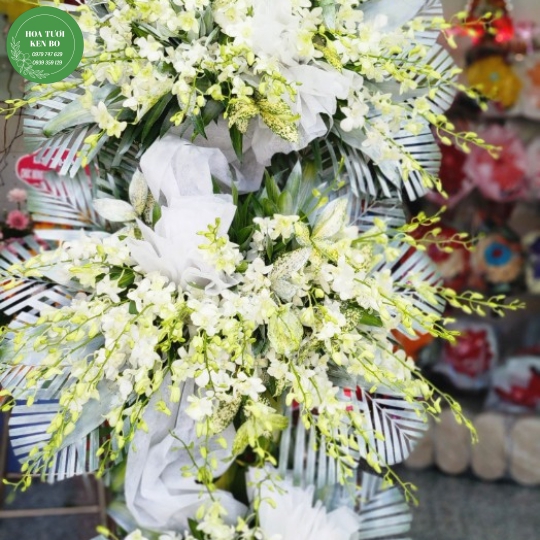 Hoa Chia Buồn Mẫu 63