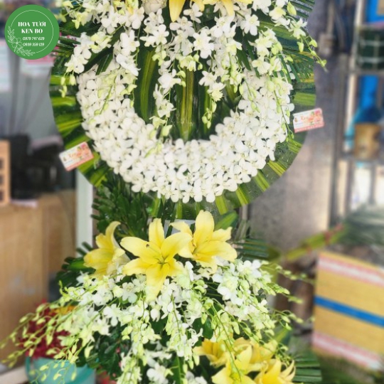 Hoa Chia Buồn Mẫu 67