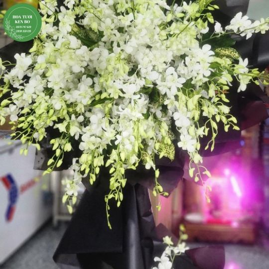 Hoa Chia Buồn Mẫu 68